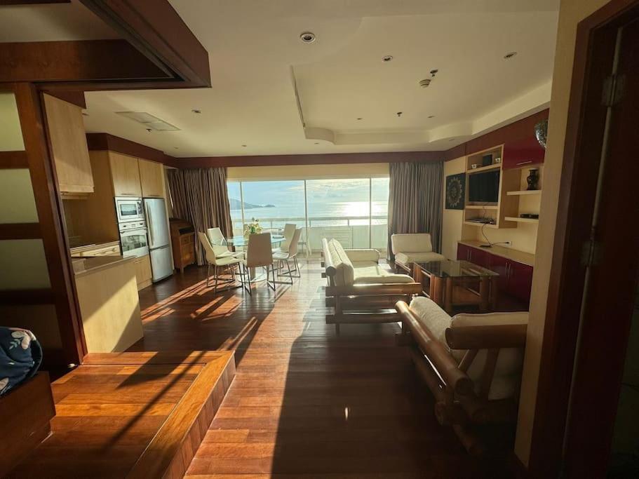 Patong Tower Apartment With A Great View מראה חיצוני תמונה